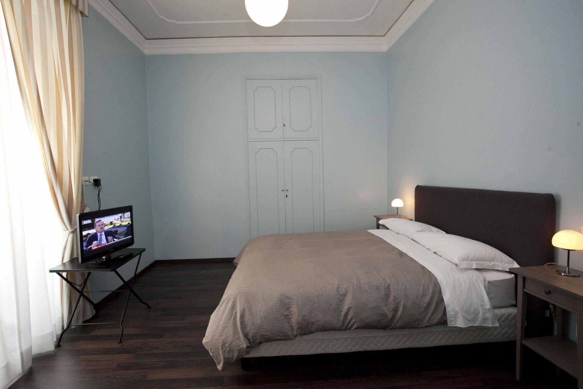 B&B Santi Quattro Al Colosseo Roma Ngoại thất bức ảnh