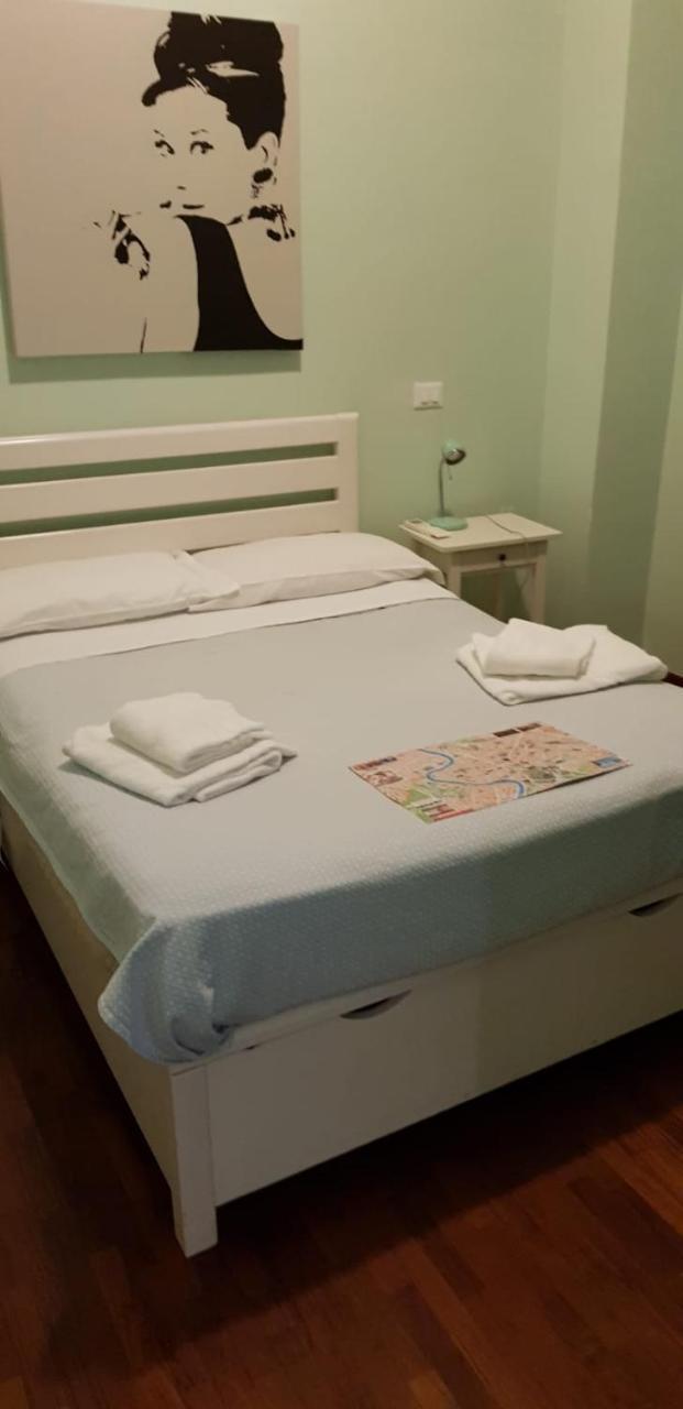 B&B Santi Quattro Al Colosseo Roma Ngoại thất bức ảnh